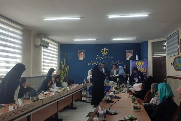 آیین تجلیل از دانش‌آموز خبرنگاران پانا در آموزش و پرورش شهرستان قدس