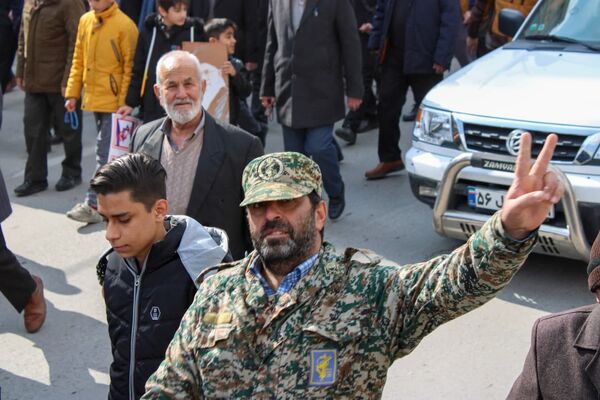 حضور حماسی کودکان و نوجوانان دورود در راهپیمایی 22 بهمن