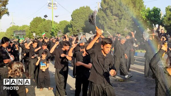 دسته عزاداری  روز تاسوعا در کهریزسنگ 