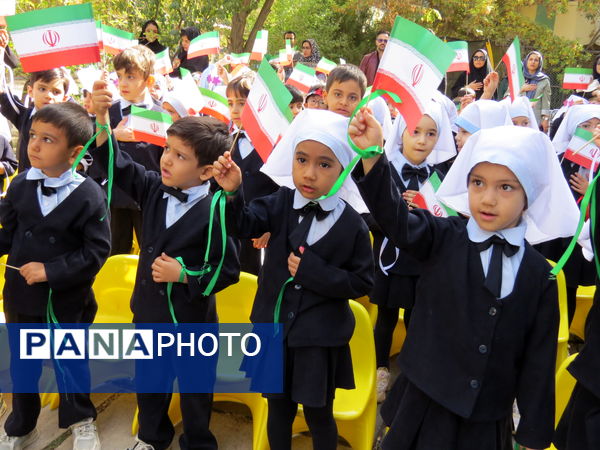 جشن غنچه‌ها در شهرستان بجنورد