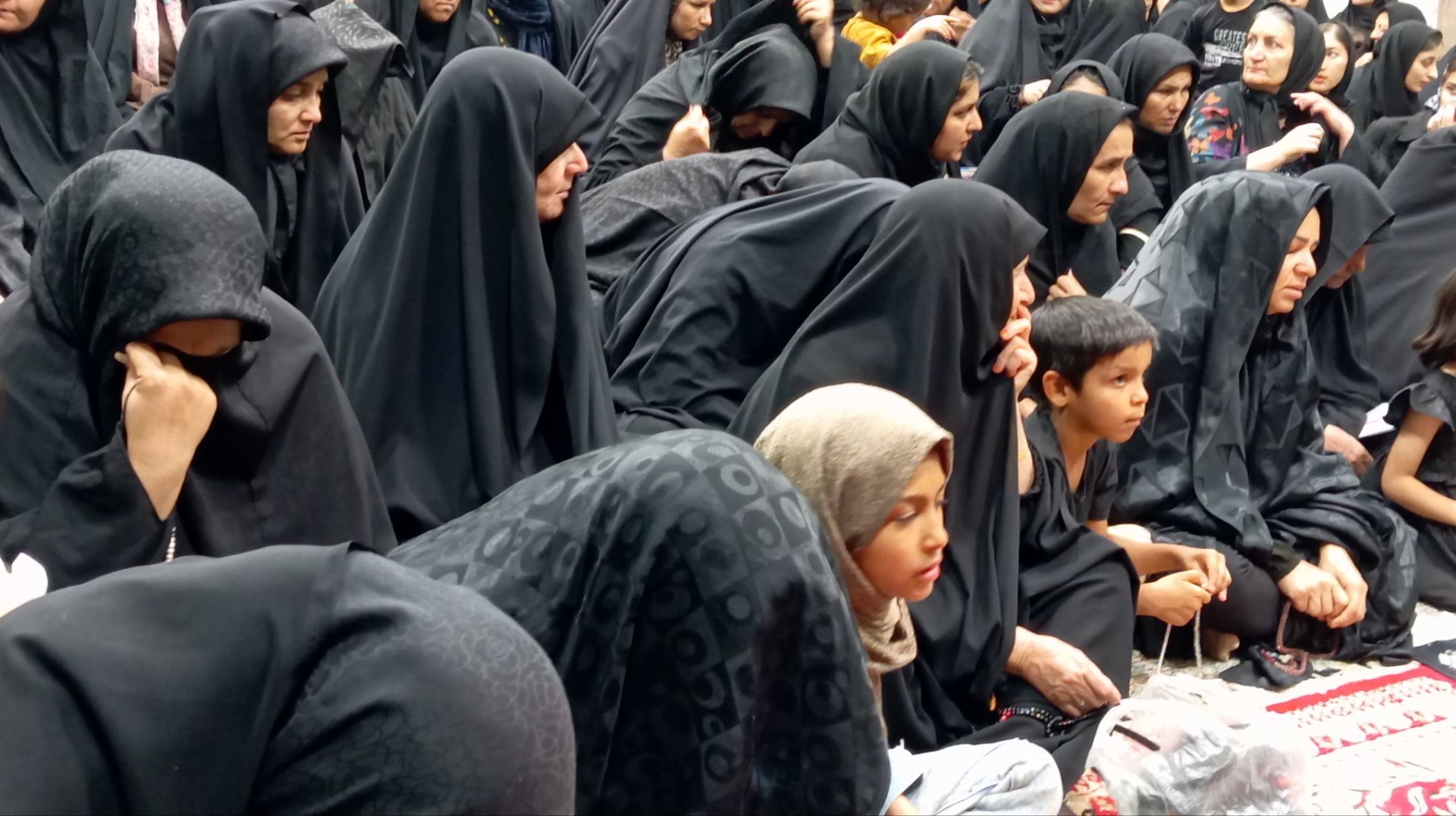 سومین شب عزاداری سیدالشهدا (ع) در فرح‌آباد کاشمر