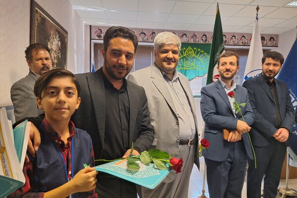 جلسه هم اندیشی و تجلیل از خبرنگاران پانا در شیراز 