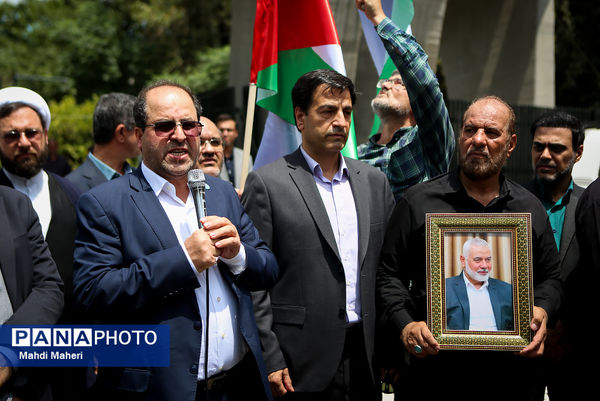 تجمع مقابل دانشگاه تهران در محکومیت ترور شهید اسماعیل هنیه