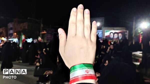 حضور پرشور  نوجوانان در مراسم سوگواره احلی من العسل 