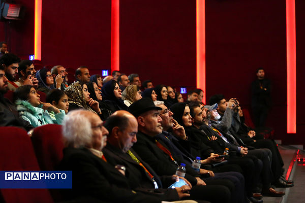 افتتاحیه نوزدهمین جشنواره بین‌المللی فیلم مستند ایران «سینماحقیقت»