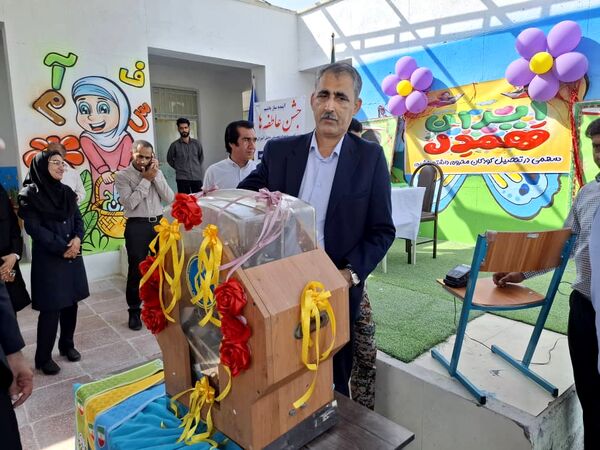 «جشن عاطفه‌ها» در سیریک 