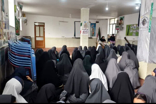 همه چیز مهیای ورود دانش آموزان در مدارس آباده