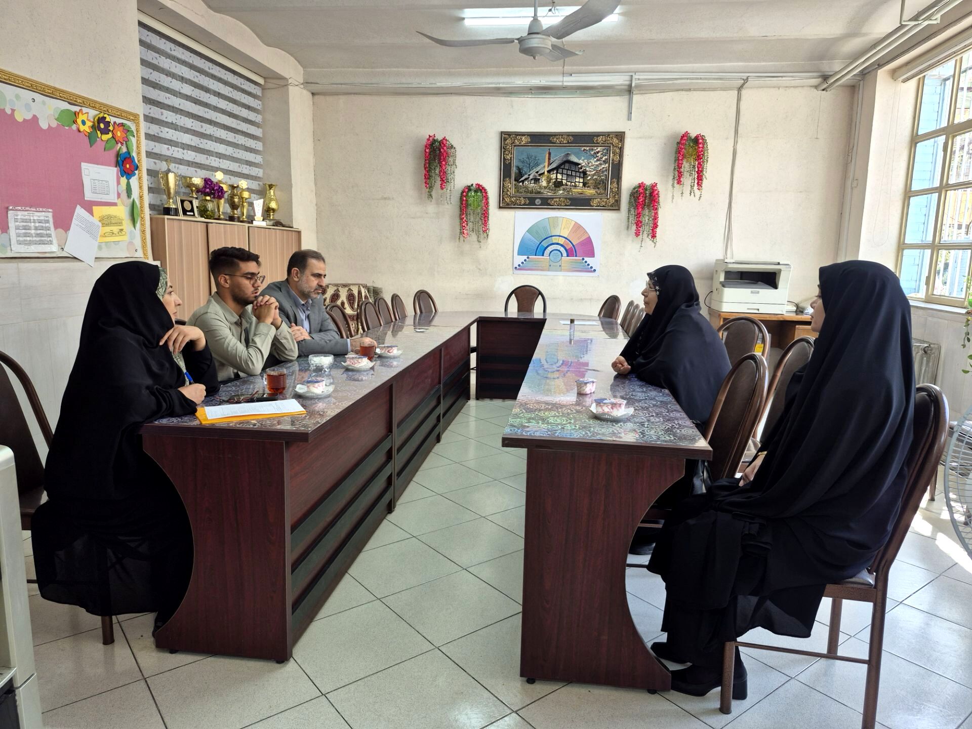شنیدن دغدغه‌های دانش‌آموزان ‌اولویت ماست