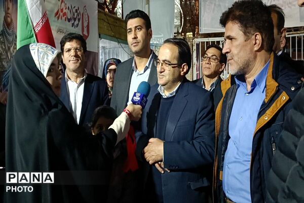 حضور پرشور نوجوانان مبارز در کافه رسانه اردبیل
