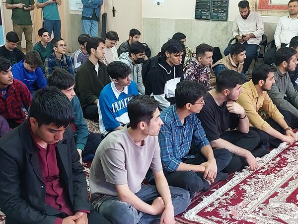 مراسم تجلیل از ستارگان دبیرستان عابدینی خرم ملارد 