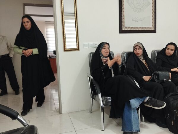 نشست صمیمانه معاون پرورشی و تربیت‌بدنی ناحیه 7 با سردبیر خبرنگاران خبرگزاری پانا 