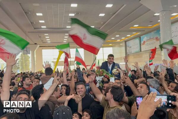 پیوند دل‌ها در اجتماع مردمی نصیر‌شهر