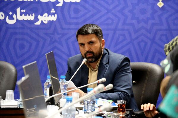 نشست خبری دختران میدان ۱۴ صفر ۳ با رئیس ستاد انتخابات شهرستان مشهد