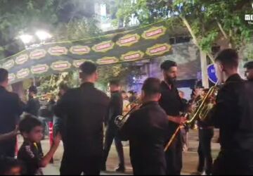 مراسم  عزاداری و سینه زنی و زنجیر زنی در منطقه رهنان