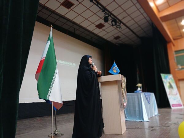 همایش مسئولان انجمن اسلامی مدارس استان همدان