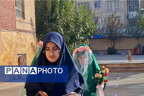 آغاز سال تحصیلی جدید در دبیرستان زینبیه۲