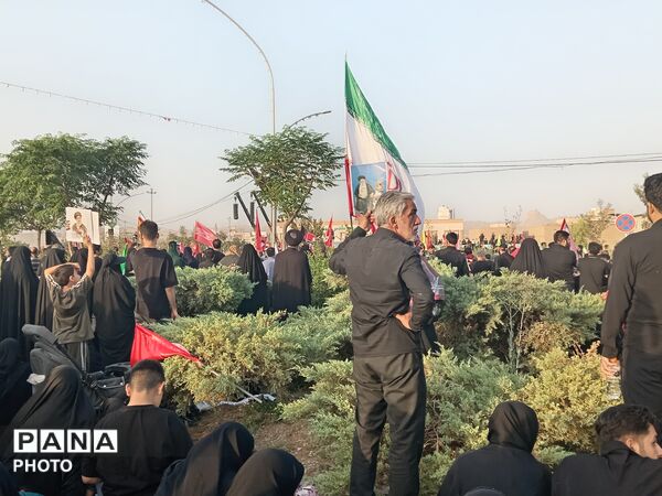 تشییع تاریخی پیکر رهبر شهید از جمکران تا حرم کریمه اهل بیت (س)