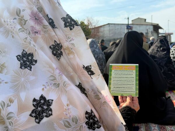 اقامه نماز عید فطر در ایزدشهر