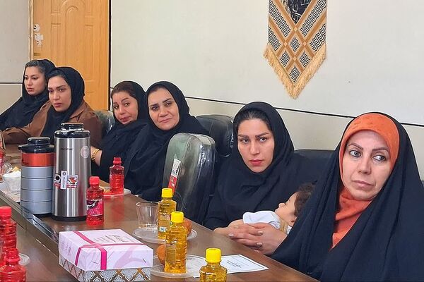 نشست هم‌اندیشی بانوان تأثیرگذار روستای شوش در باشت
