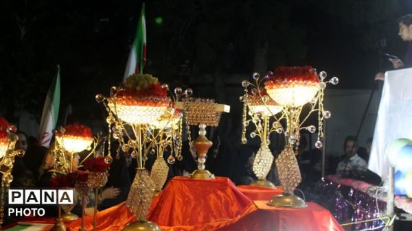 عقد سه زوج جوان در دل راهپیمایی مردمی، آغاز  زندگی مشترک با عطر همدلی و اتحاد