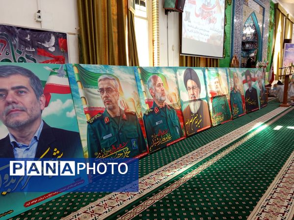 قدمی هم‌سنگر ایمان؛ از مدرسه تا صف نماز جمعه