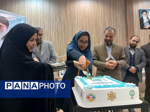 آیین نواختن زنگ پژوهش در مشهد 