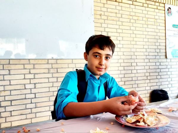 جشن صد دانه یاقوت در دبیرستان لقمان حکیم اشکذر 