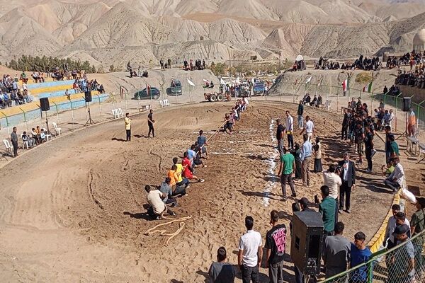 جشنواره بازی های بومی محلی در شهر بار نیشابور