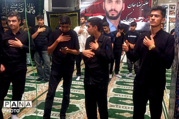 عشق حسینی در مدارس اسلام آباد غرب 