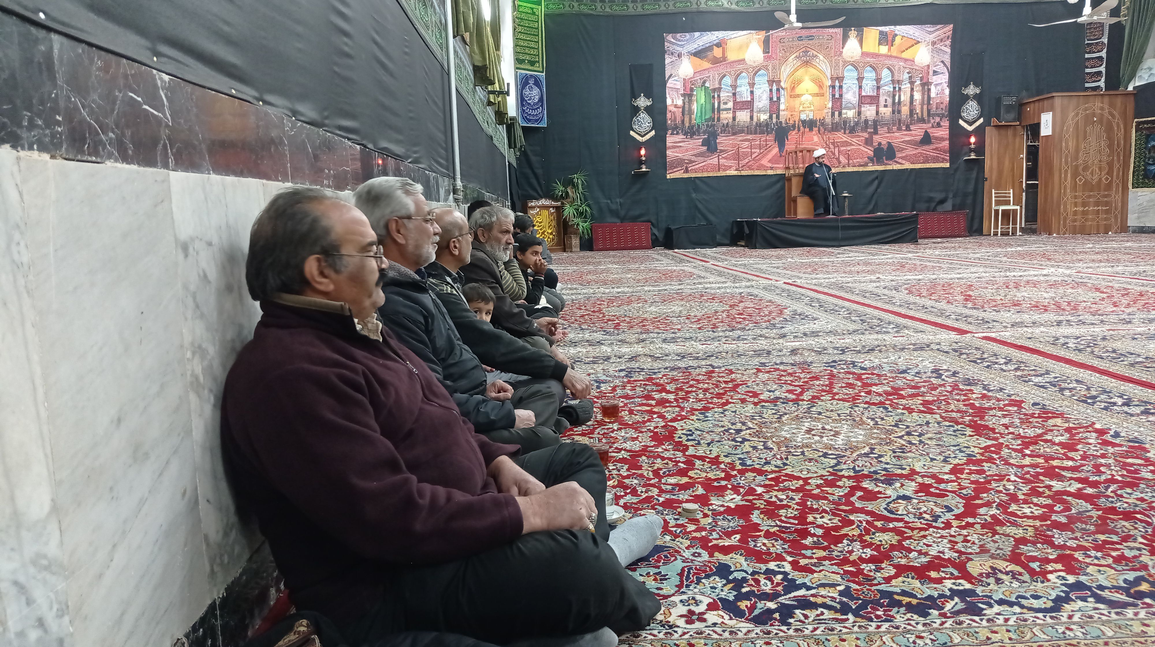  مراسم عزاداری دهه اول فاطمیه (س) در تکیه علی اکبری فدافن