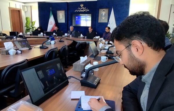 نشست هم‌اندیشی کارشناسان روابط عمومی با مدیر کل آموزش و پرورش خراسان رضوی