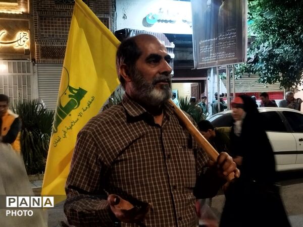 تجمعات شبانه مردم نیشابور در حسینیه امام خمینی(ره) ادامه دارد