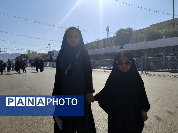  برپایی موکب‌های خدمات‌رسانی در مشهد مقدس برای جاماندگان اربعین حسینی 