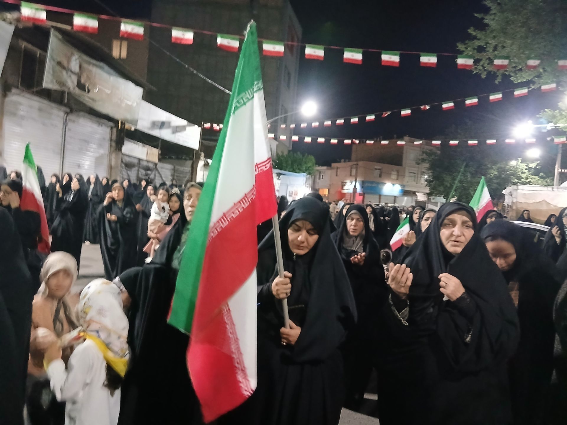 نود و دومین شب ایستادگی مردم زیبادشت در بیعت با آرمان‌های انقلاب