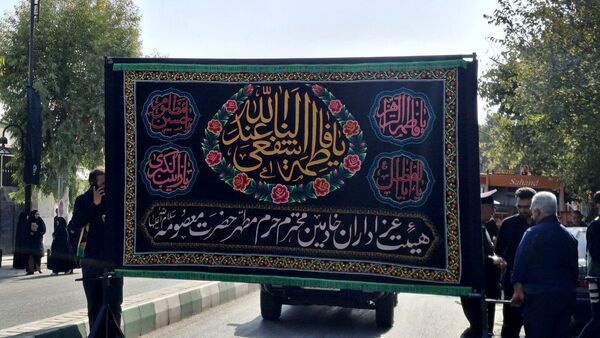 روایت اشک و ارادت عاشقان در سوگ وفات حضرت معصومه(س)