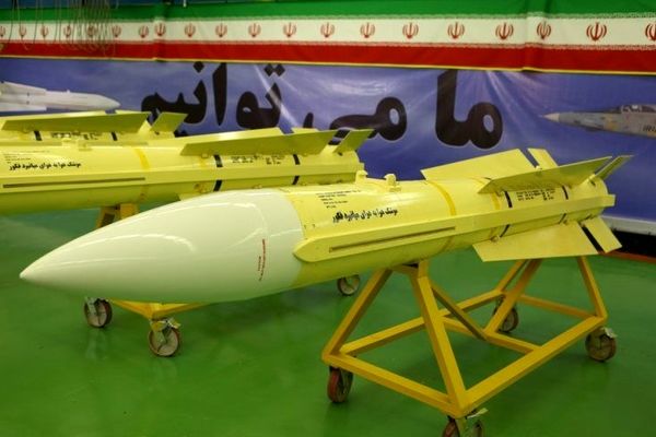 صنعت دفاعی ایران نماد خودکفایی و اقتدار ملی است