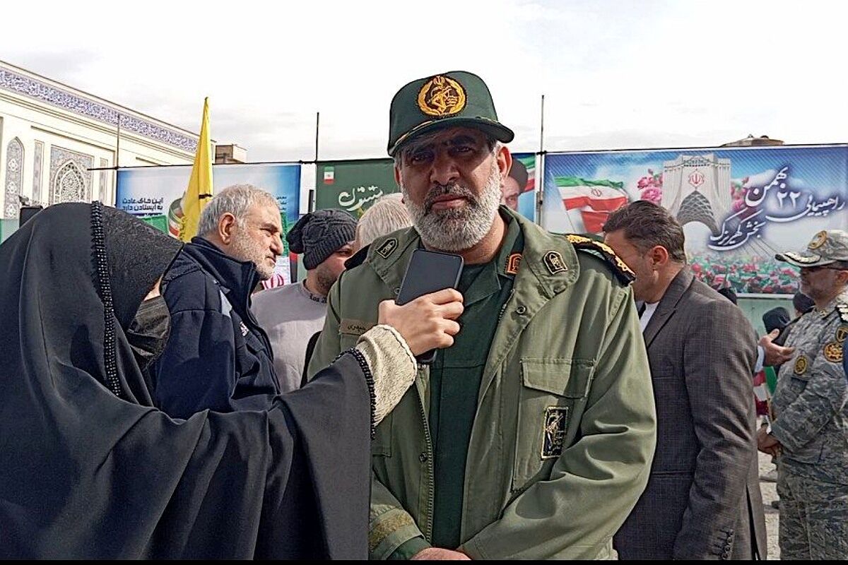 ملت ایران همچنان پای آرمان‌های انقلاب اسلامی ایستاده است