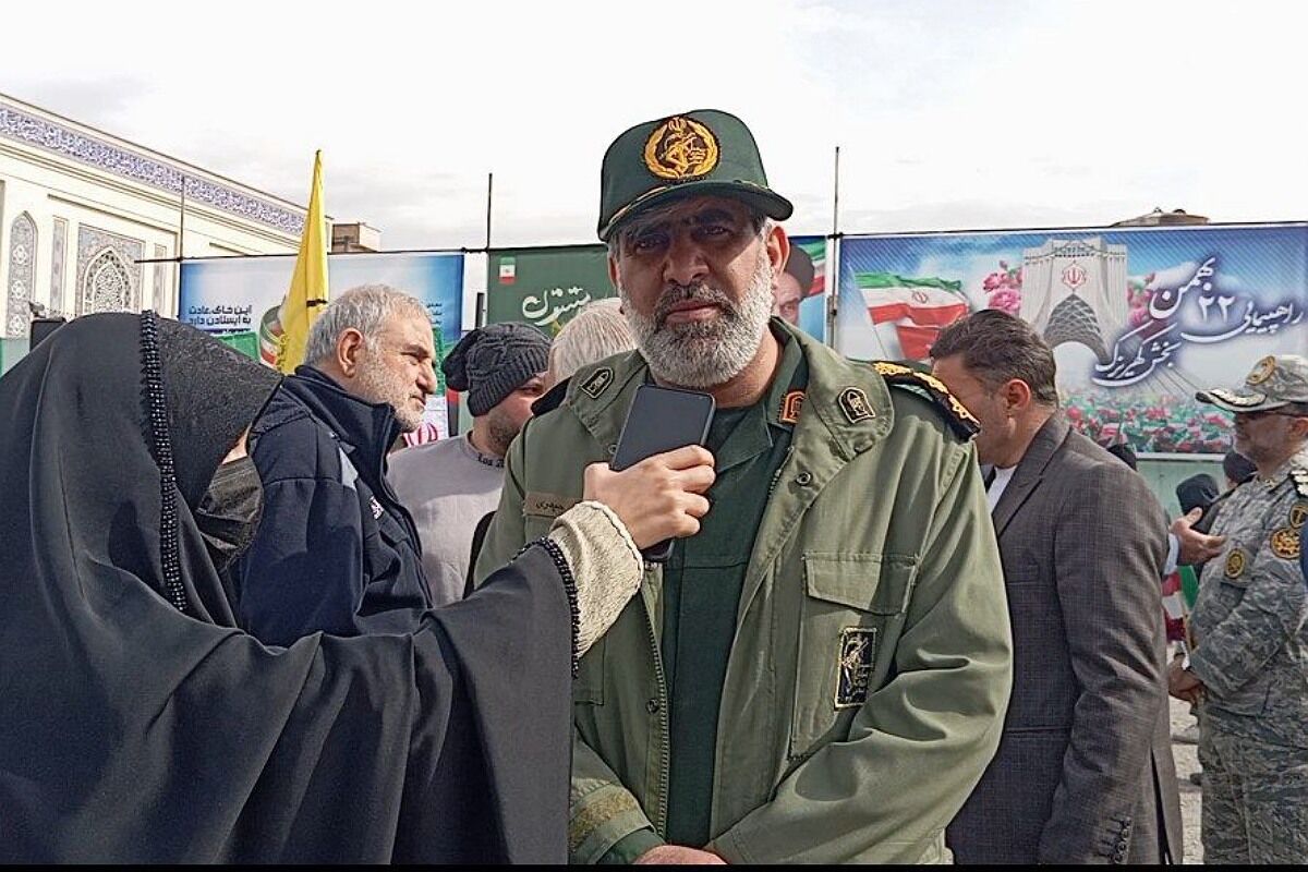 ملت ایران همچنان پای آرمان‌های انقلاب اسلامی ایستاده است