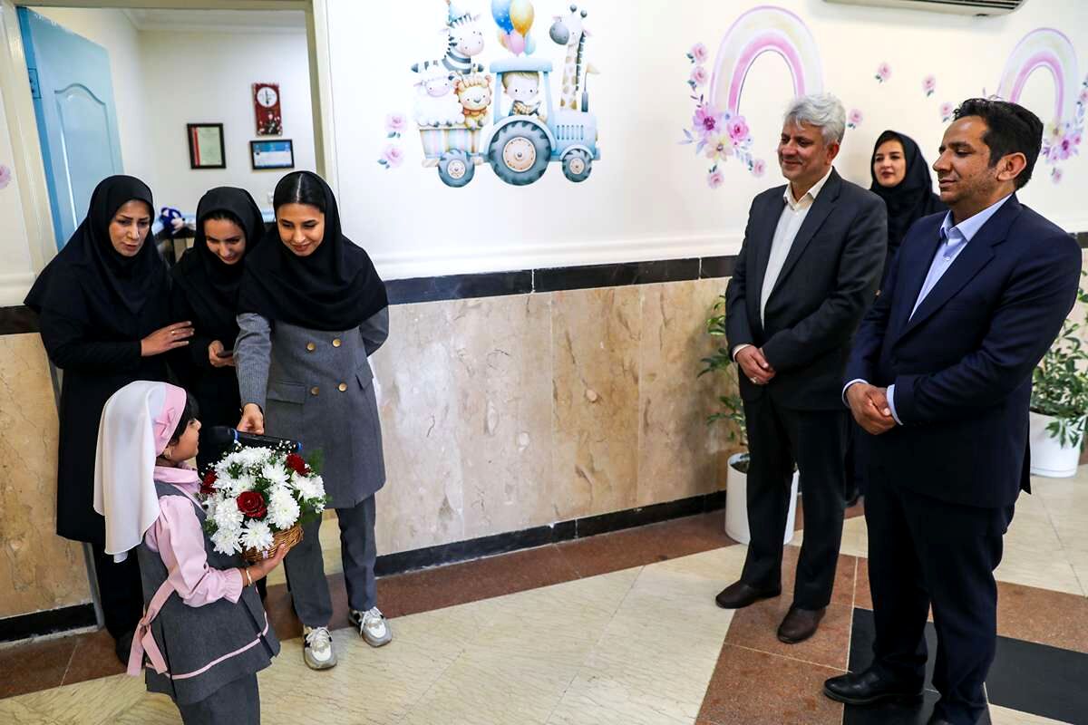 بازدید مدیرکل آموزش‌وپرورش کرمان از مجتمع آموزشی «اندیشه هوشمند ارگ»
