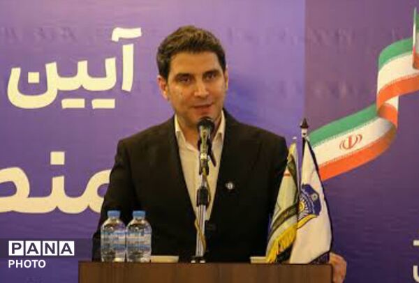رونمایی رسمی از پلاک خودرویی منطقه آزاد بانه _ مریوان