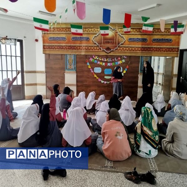 فعالیت جهادی دانشجومعلمان قم در روستای مومن آباد