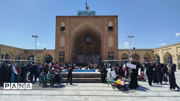 نماز  عبادی سیاسی جمعه در شهرستان نیشابور 