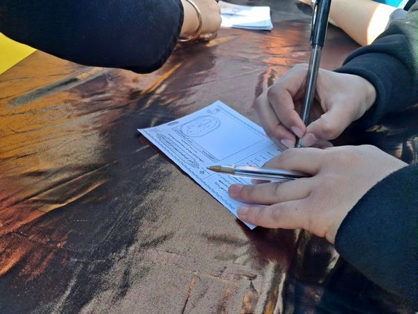 انتخابات شورای دانش آموزی در دبیرستان وکیلی ۹
