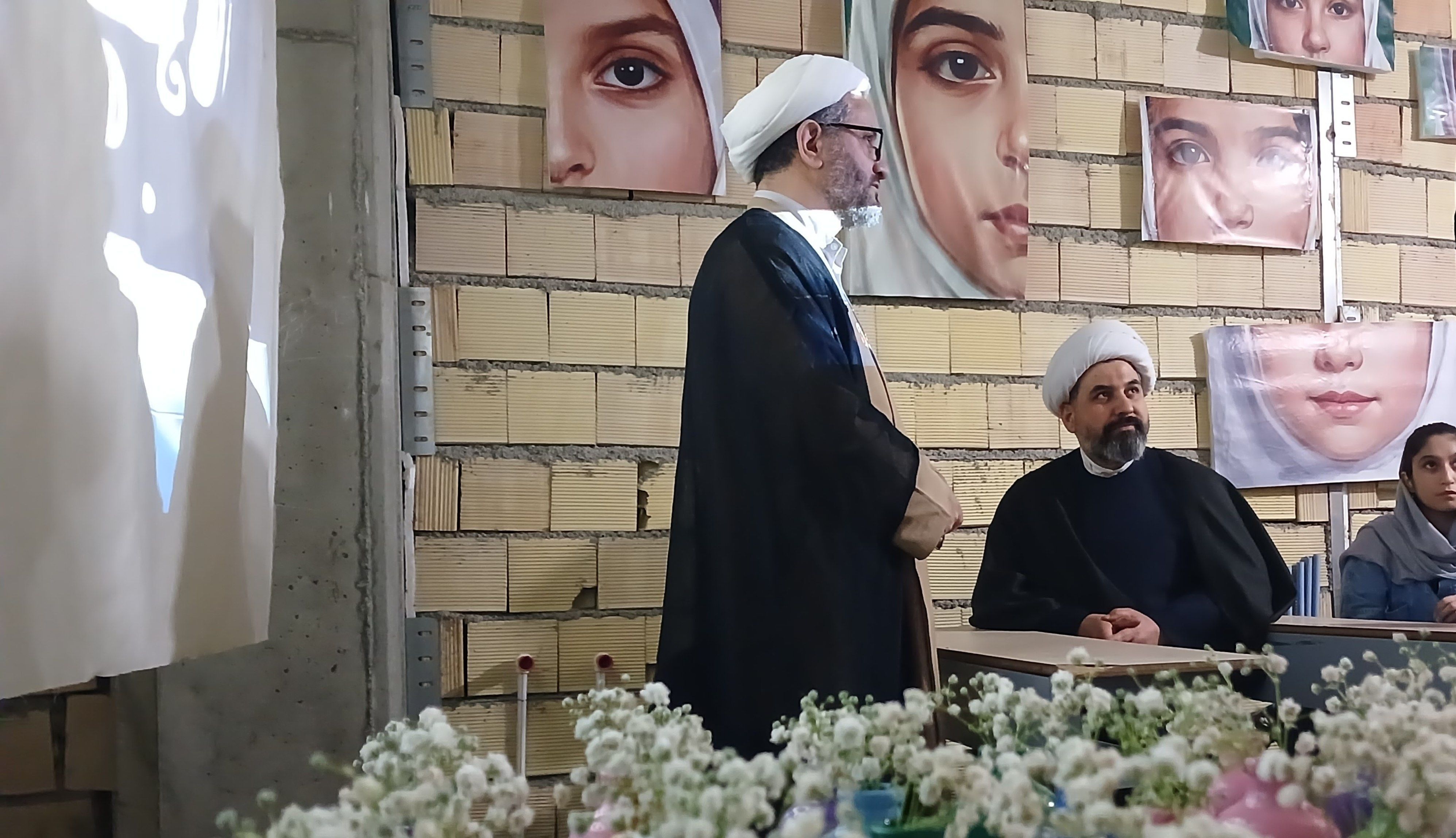 پاتوق «نوجوانان مبارز» در محمدشهر کرج  