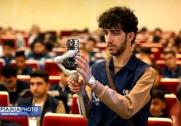 اردوی ملی دانش‌آموزی خبرنگار مسئله محور از قاب دوربین دانش‌آموز خبرنگار شهرستان شهریار