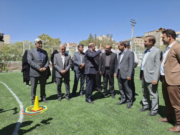 افتتاح زمین چمن هنرستان تربیت بدنی محمد شهرستانی ناحیه ۶ مشهد