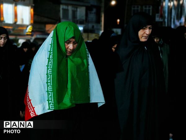 گلوگاه، شب جمعه‌ای به رنگ انتظار و بیعت
