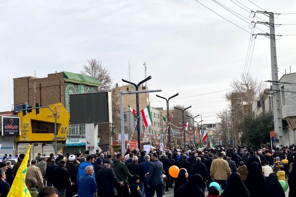 شور انقلابی در پیشوا، همه یکصدا برای ایران در 22 بهمن
