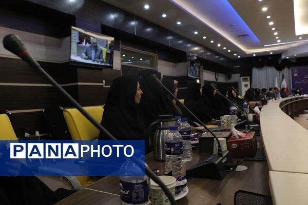 اختتامیه سیزدهمین جشنواره تجارب برتر تربیتی و یازدهمین جشنواره الگوهای تدریس برتر درس تفکر و سبک زندگی آذربایجان شرقی