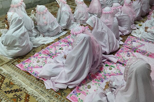 گرامیداشت اولین روزه دانش‌آموزان دبستان شهید بامدی